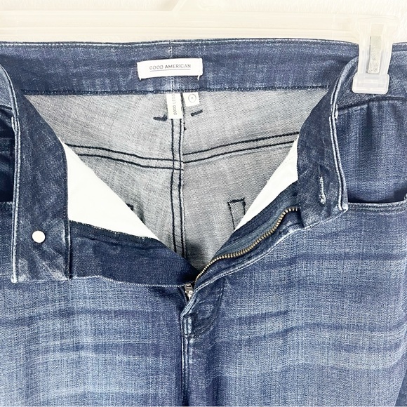GOOD AMERICAN Good Legs Blue Five Pockets Whiskering High Rise Jeans, Size 16 - Picture 5 of 12